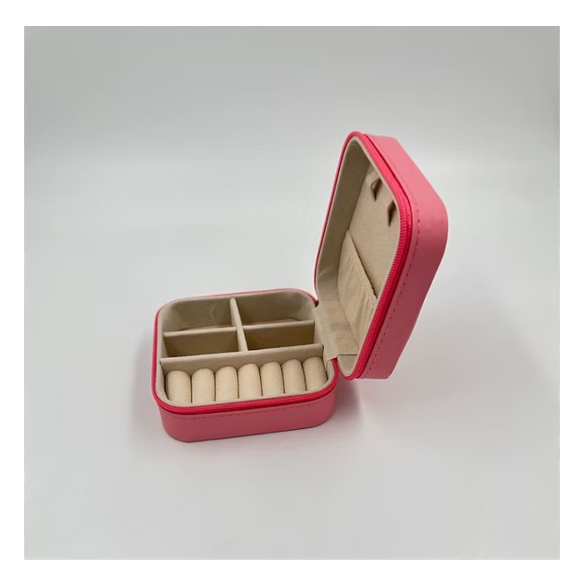 PRESENTACION JOYERO MINI PORTATIL PARA MUJER EN FUCSIA Y+POST IT - 3