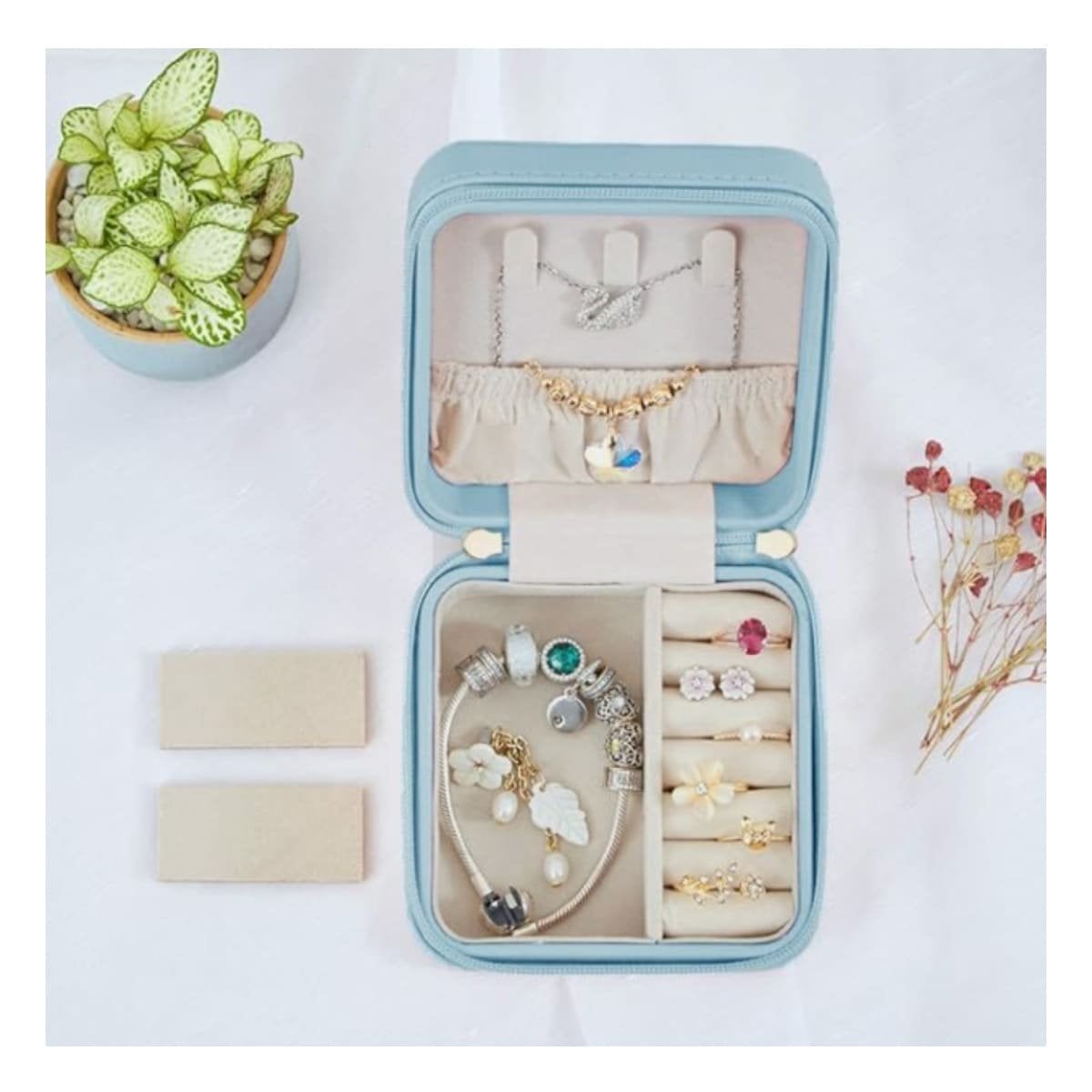 PRESENTACION JOYERO MINI PORTATIL PARA MUJER EN AZUL PASTEL Y+POST IT - 2