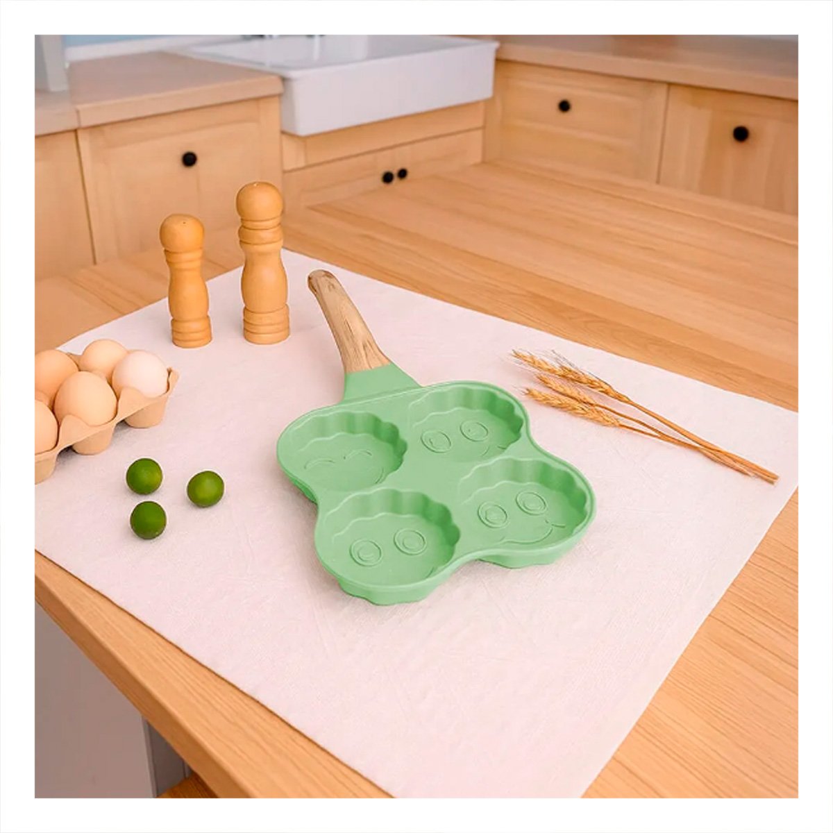 PLACA ANTIADHERENTE DIVIDIDA PARA PREPARACIONES RAPIDAS VERDE Y+PAPEL REGALO - 2