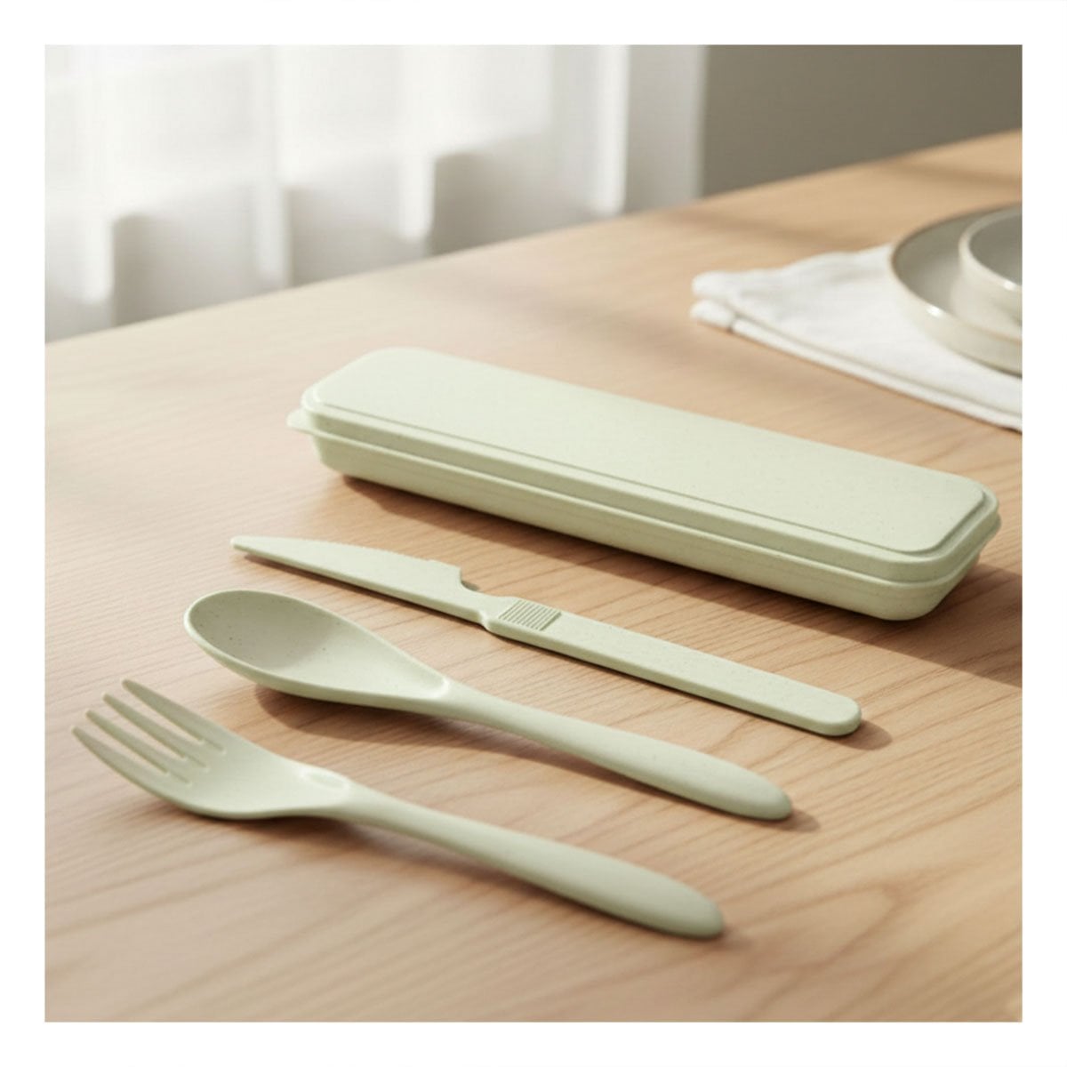 SET 3 CUBIERTOS CON ESTUCHE MINIMALISTA PORTATIL VERDE Y+POST IT - 3