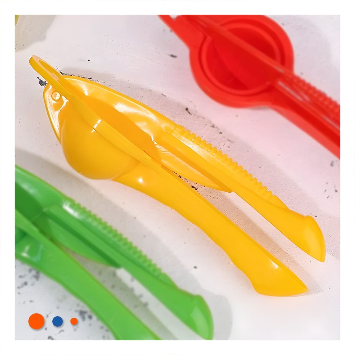 EXTRACTOR DE JUGOS PLASTICO AMARILLO PRACTICO Y LIGERO PARA CASA Y+PAPEL REGALO - 5