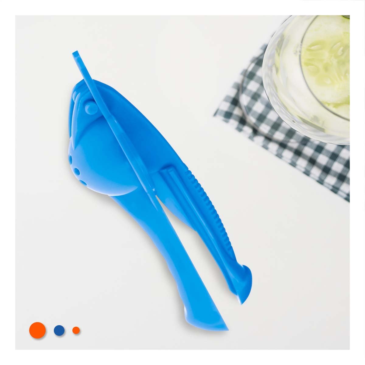 EXTRACTOR DE LIMON PLASTICO CELESTE FACIL DE USAR EN CASA Y FIESTA Y+PAPEL REGALO - 3