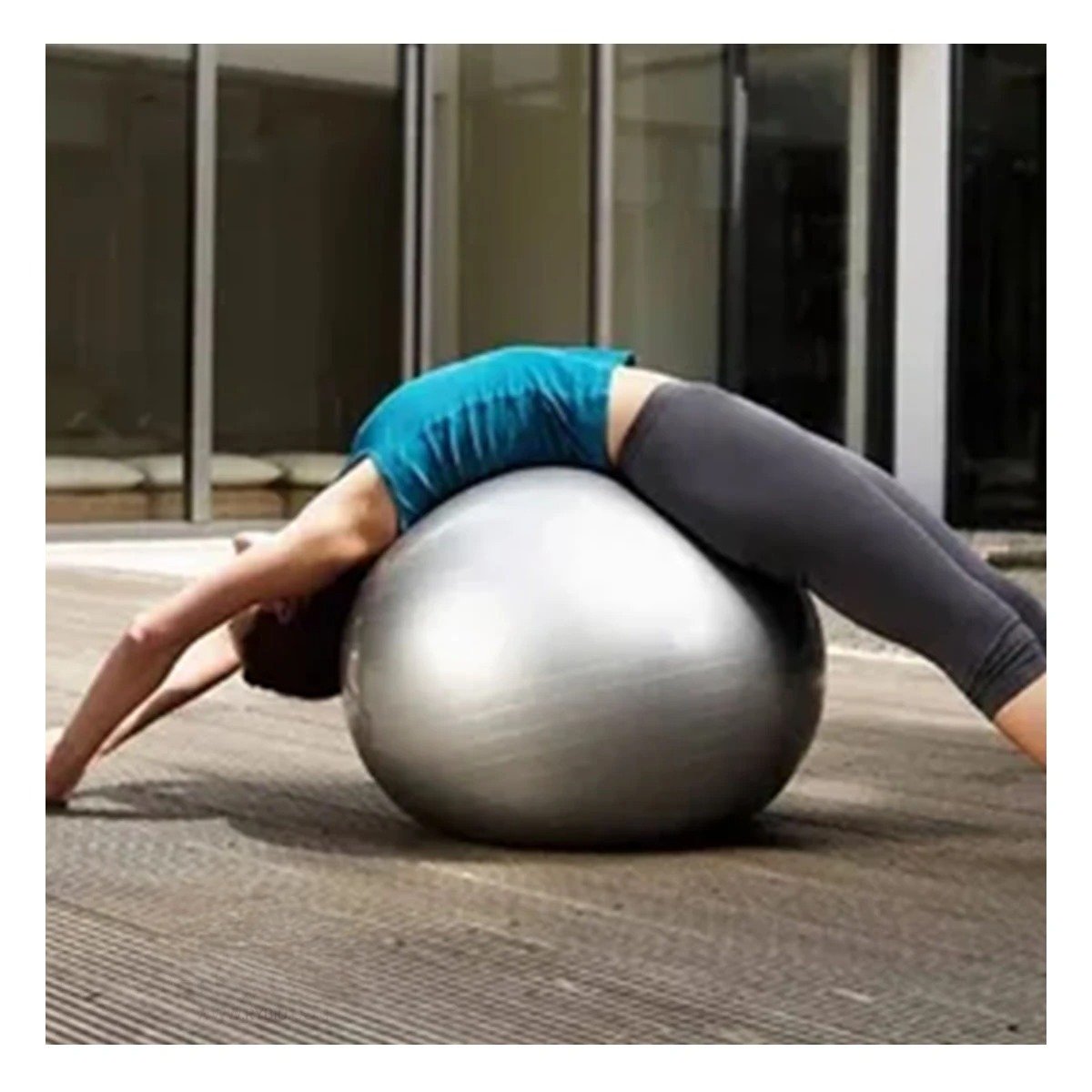 BOLA DE EJERCICIO 75CM PLOMO DURADERA PARA CORE - 1