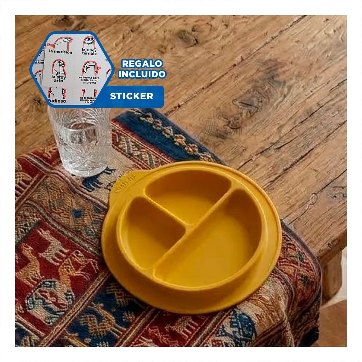 FUENTE DE SILICONA CON CARITA FELIZ 3 ESPACIOS COLOR AMARILLO Y+REGALO STICKER - 1