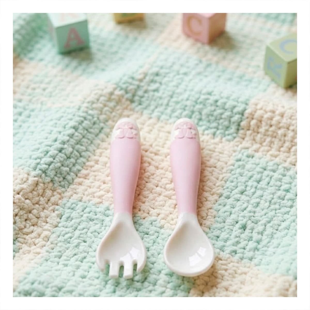 PACK2 SET INFANTIL EN COLOR ROSADO CON ESTUCHE Y CUCHARA MAS TENEDOR PERRITO - 5