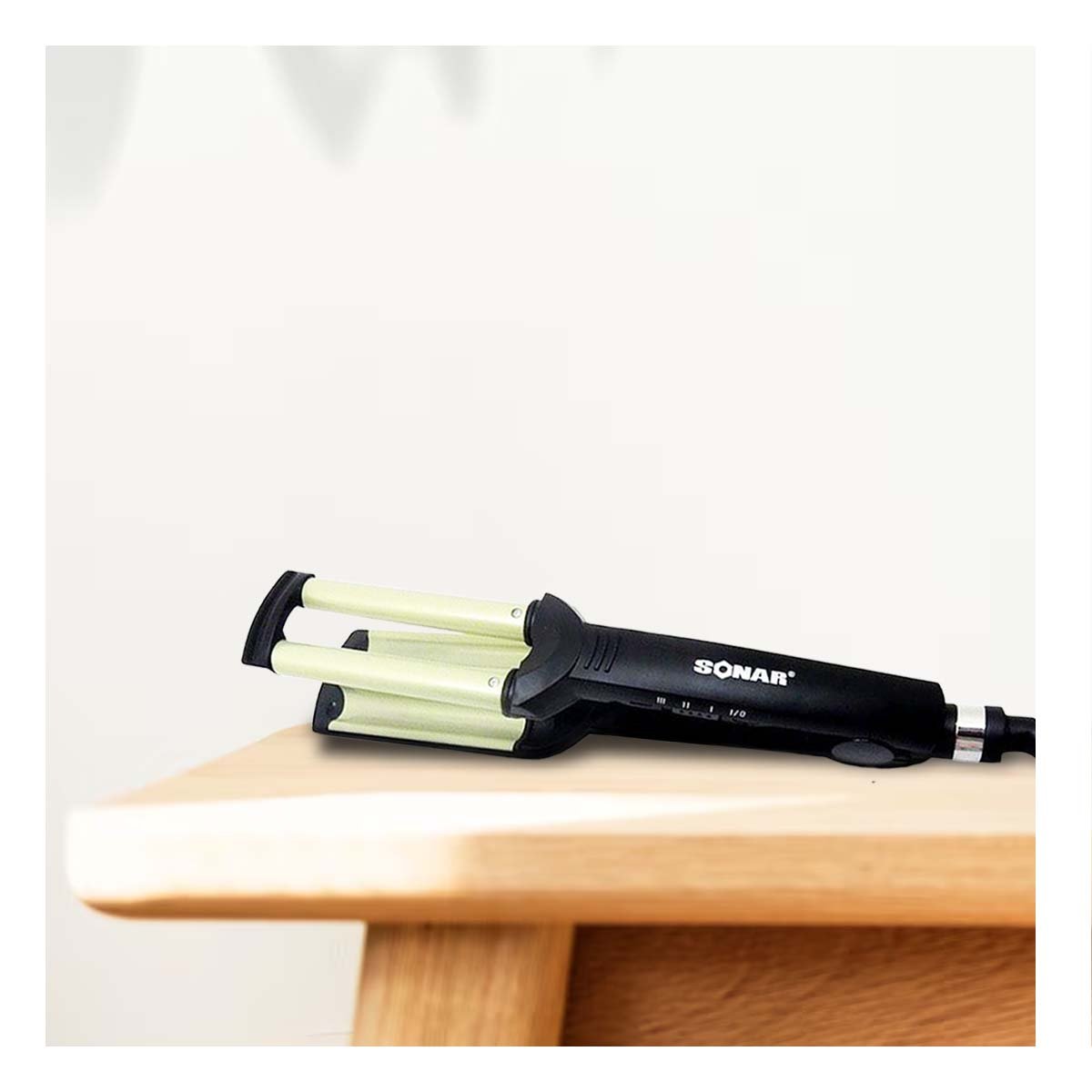 RECORTADORA CABELLO NEGRO Y DORADO CON CUCHILLA PRECISA PARA CORTE DETALLADO - 1