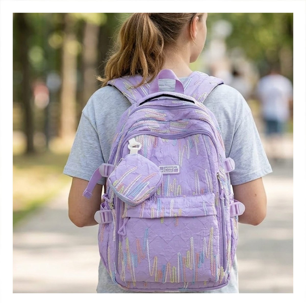MOCHILA UNIVERSITARIA RAYAS COLORIDAS LILA PARA ESTILO CASUAL Y+PAPEL REGALO - 5