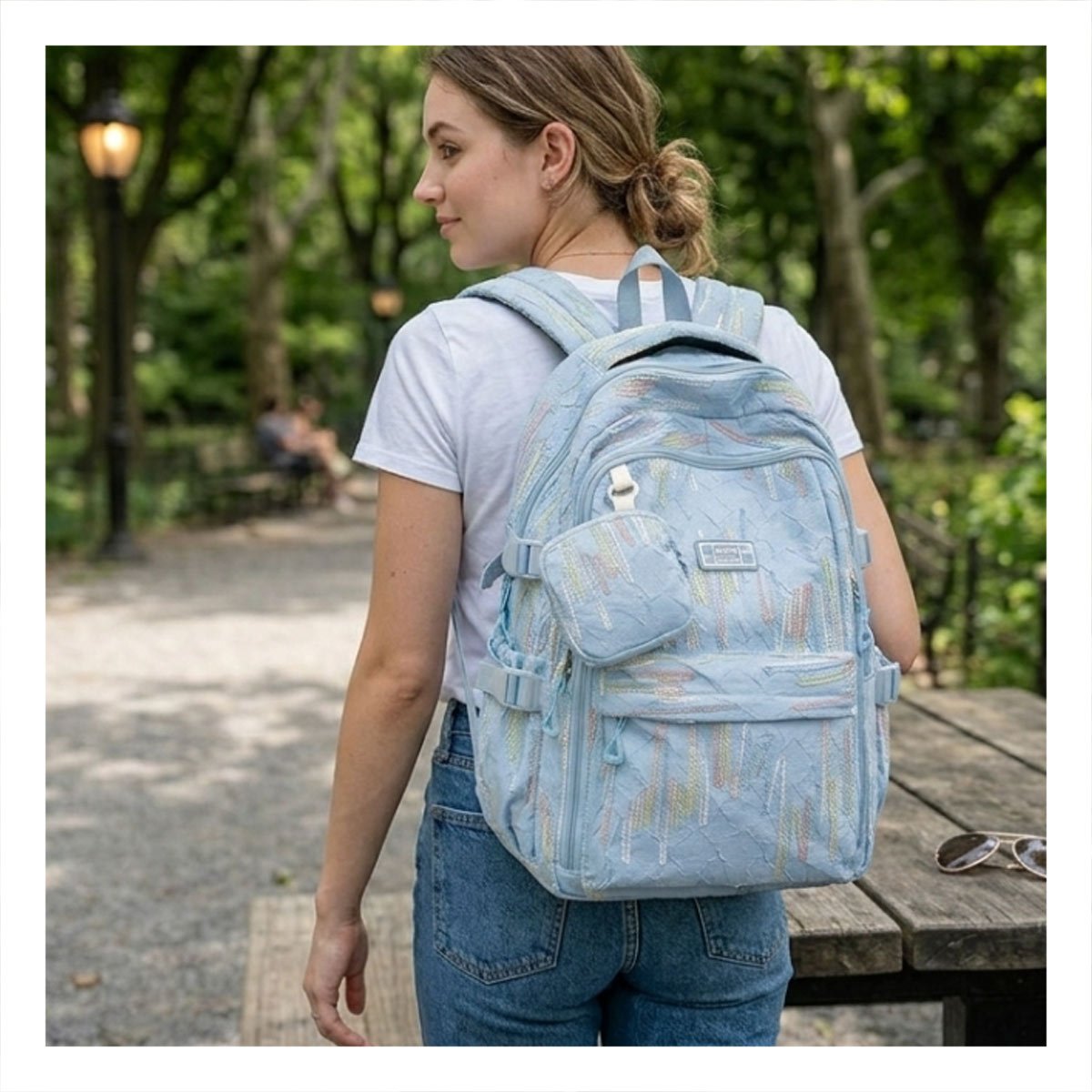 PACK6 BOLSO ESCOLAR DE RAYAS COLORIDAS EN CELESTE CON DISEÑO FUNCIONAL Y+REGALO STICKER - 5
