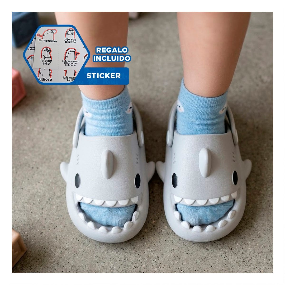 CHANCLETA CON CORREA DE TIBURON EN BLANCO TALLA 25 26 PARA NIÑOS CON ELEGANCIA Y+REGALO STICKER - 1