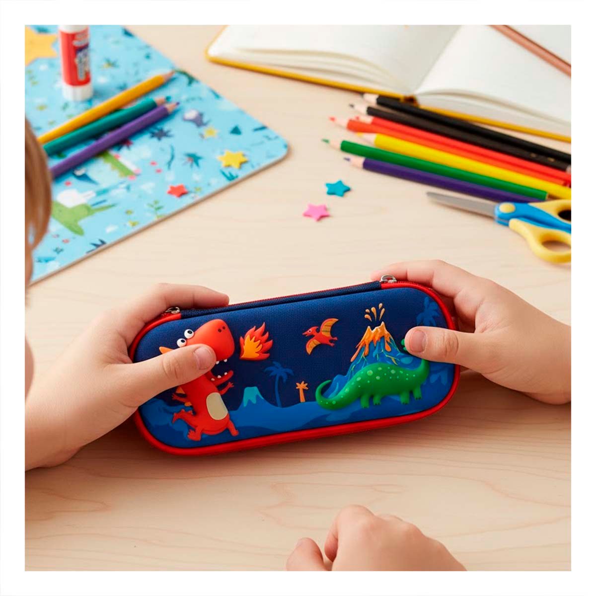 PACK2 BOLSO COMPACTO DINOS AZUL ALTO RELIEVE PARA GUARDAR UTILES - 5