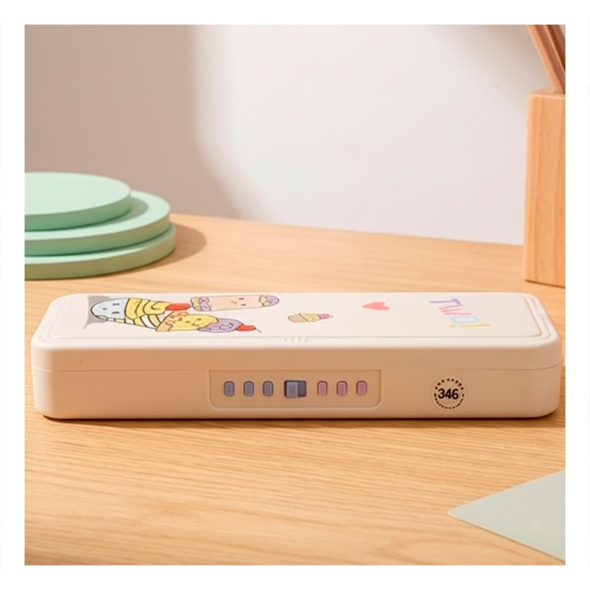 ESTUCHE ESCOLAR BEIGE CON DOBLE NIVEL Y CLAVE DISENO HELADOS Y+PAPEL REGALO - 2