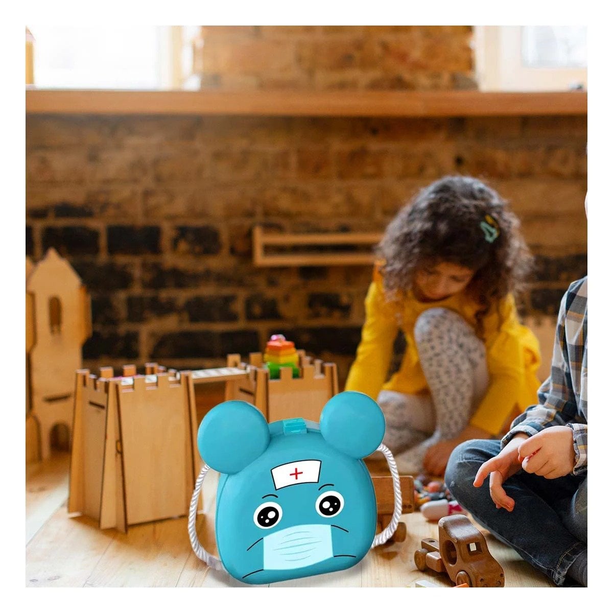 PACK6 SET DE JUEGO INFANTIL MEDICO CON OREJITAS YPAPEL REGALO - 2