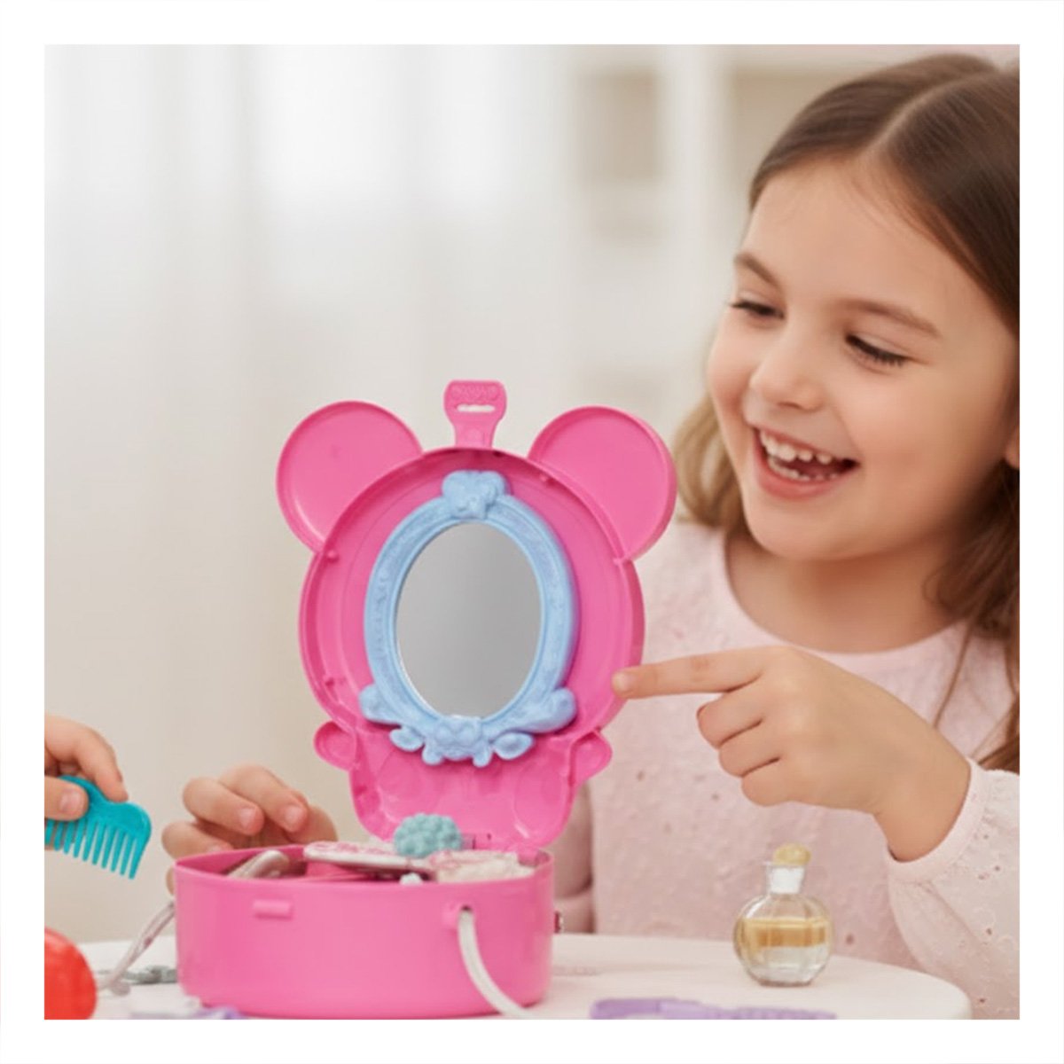 PACK2 JUEGO PARA CASA CON OREJITAS Y TOCADOR DE MAQUILLAJE 19 PIEZAS INFANTIL YREGALO STICKER - 3