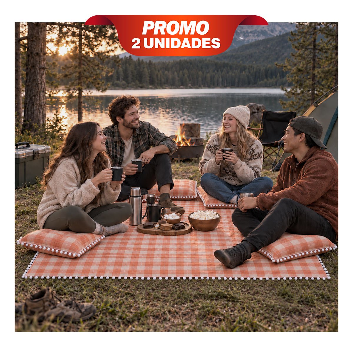 PACK2 COBERTOR PICNIC Y 4 COJINES CON POMPONES BLANCO PARA USO EN EL HOGAR YREGALO STICKER - 1