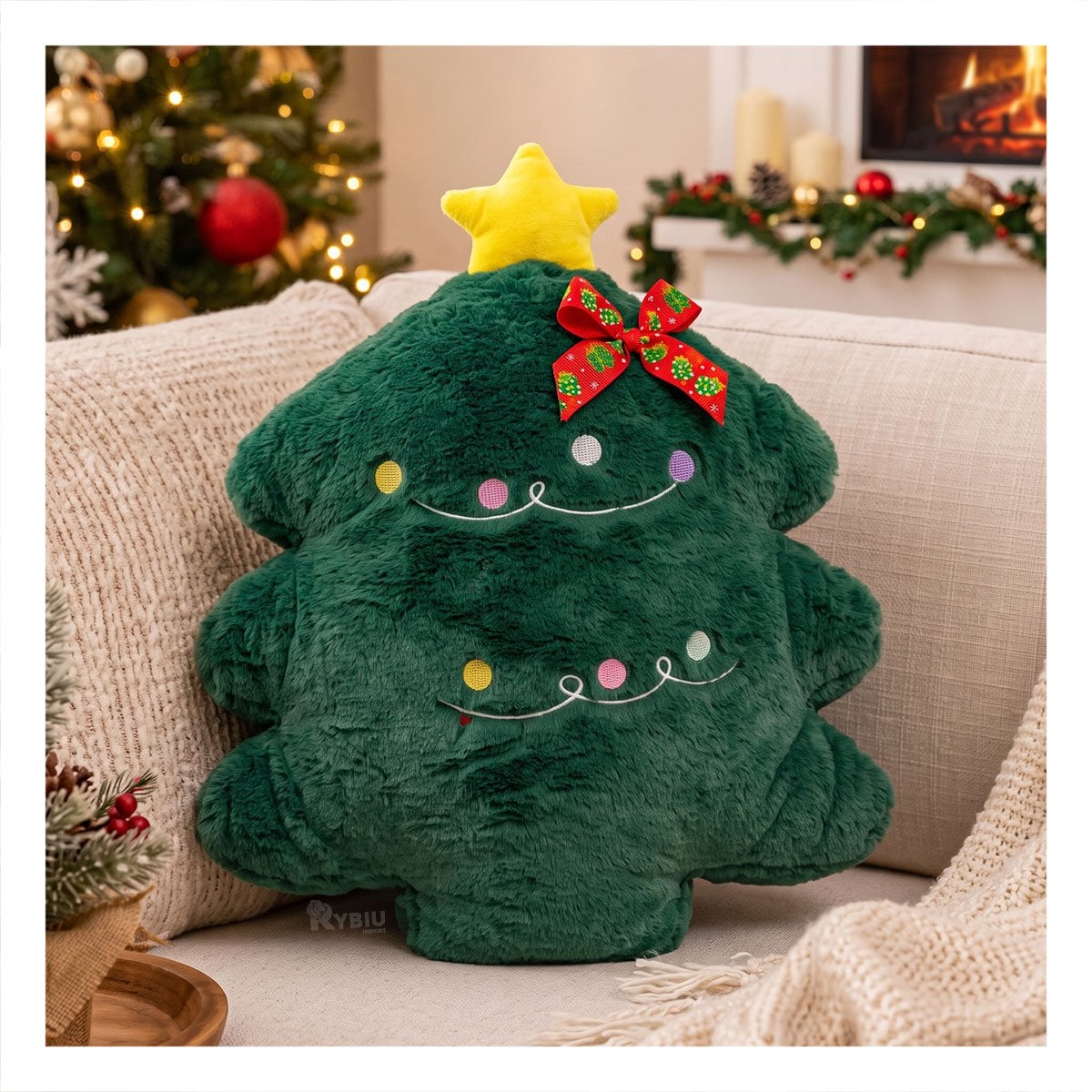 PACK2 COJIN SUAVE DE PELUCHE CON DISENO DE PINO NAVIDENO VERDE OSCURO YREGALO STICKER - 2