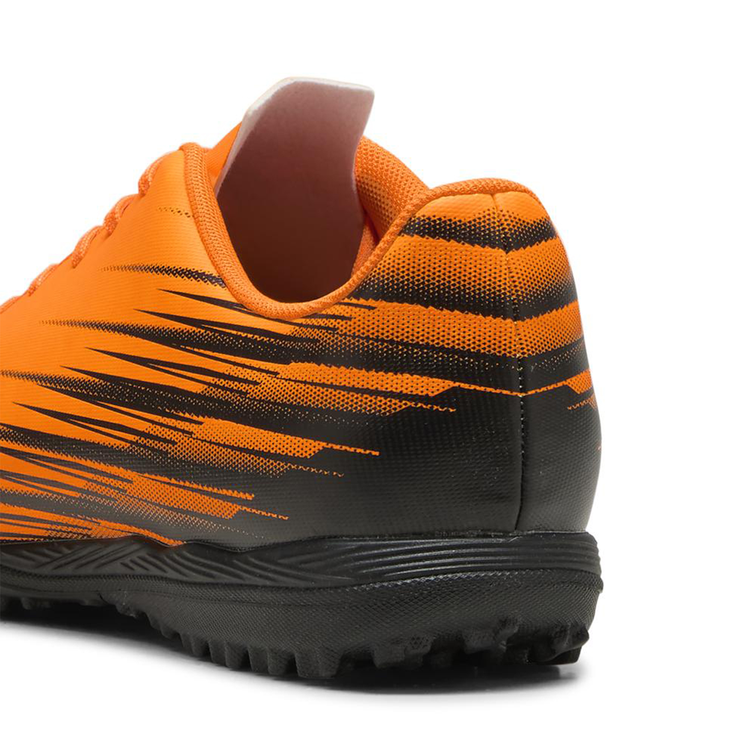 ZAPATILLAS FOOTBALL HOMBRE PUMA 108494 04 ATTACANTO II TT - 6