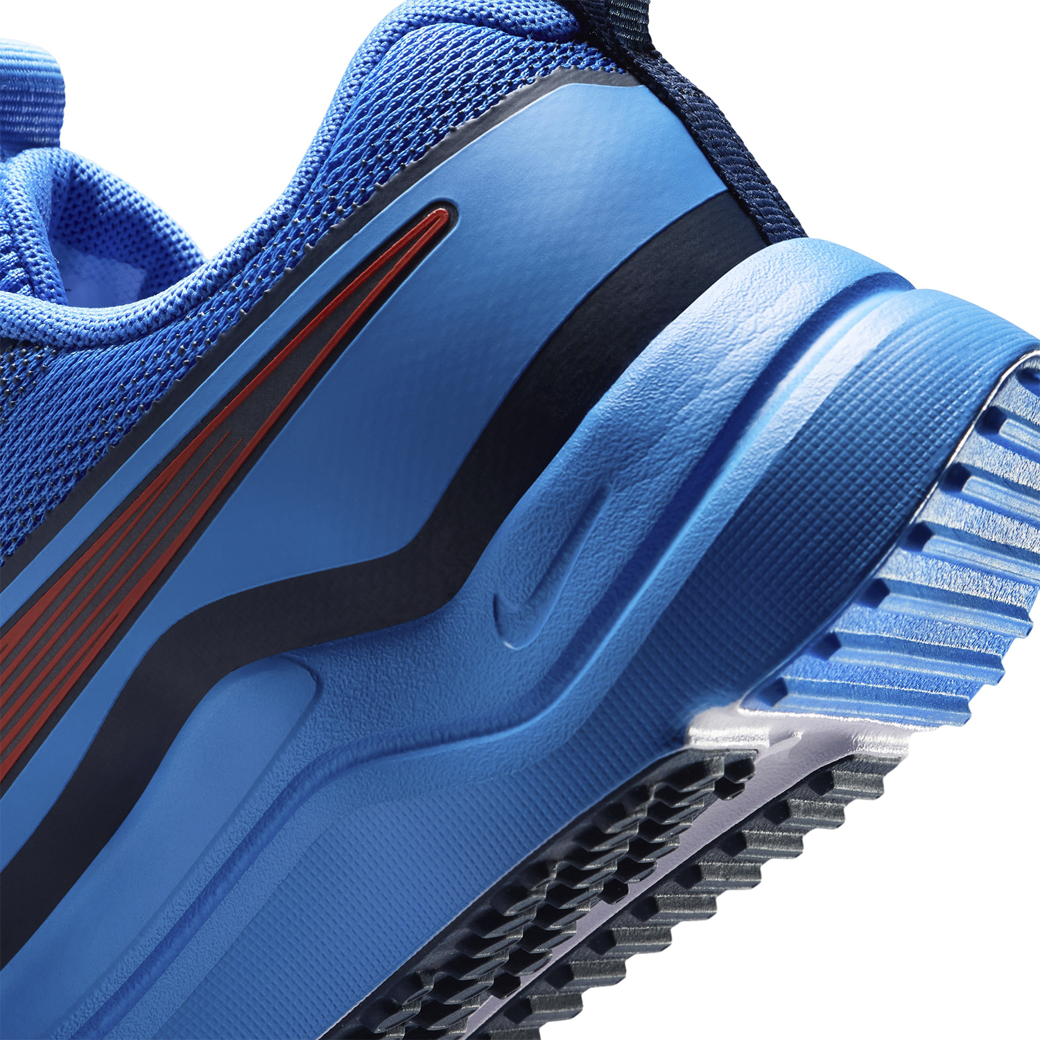 ZAPATILLAS NIKE COSMIC RU RUNNING UNISEX - 8