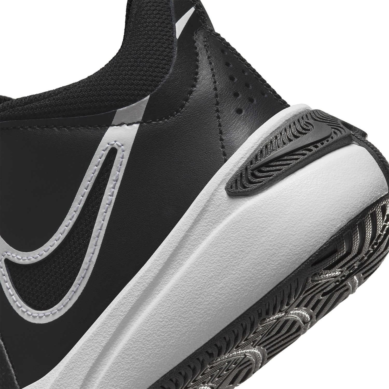 ZAPATILLAS NIKE TEAM HUSTLE D BASKETBALL UNISEX - 8