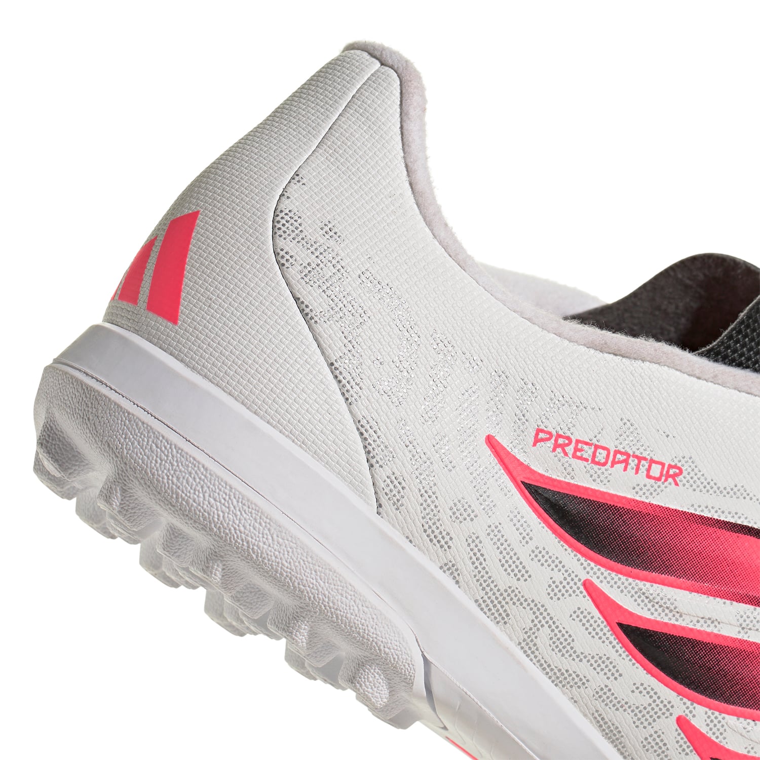 ZAPATILLAS ADIDAS PREDATOR CLUB TF FOOTBALL UNISEX - 8