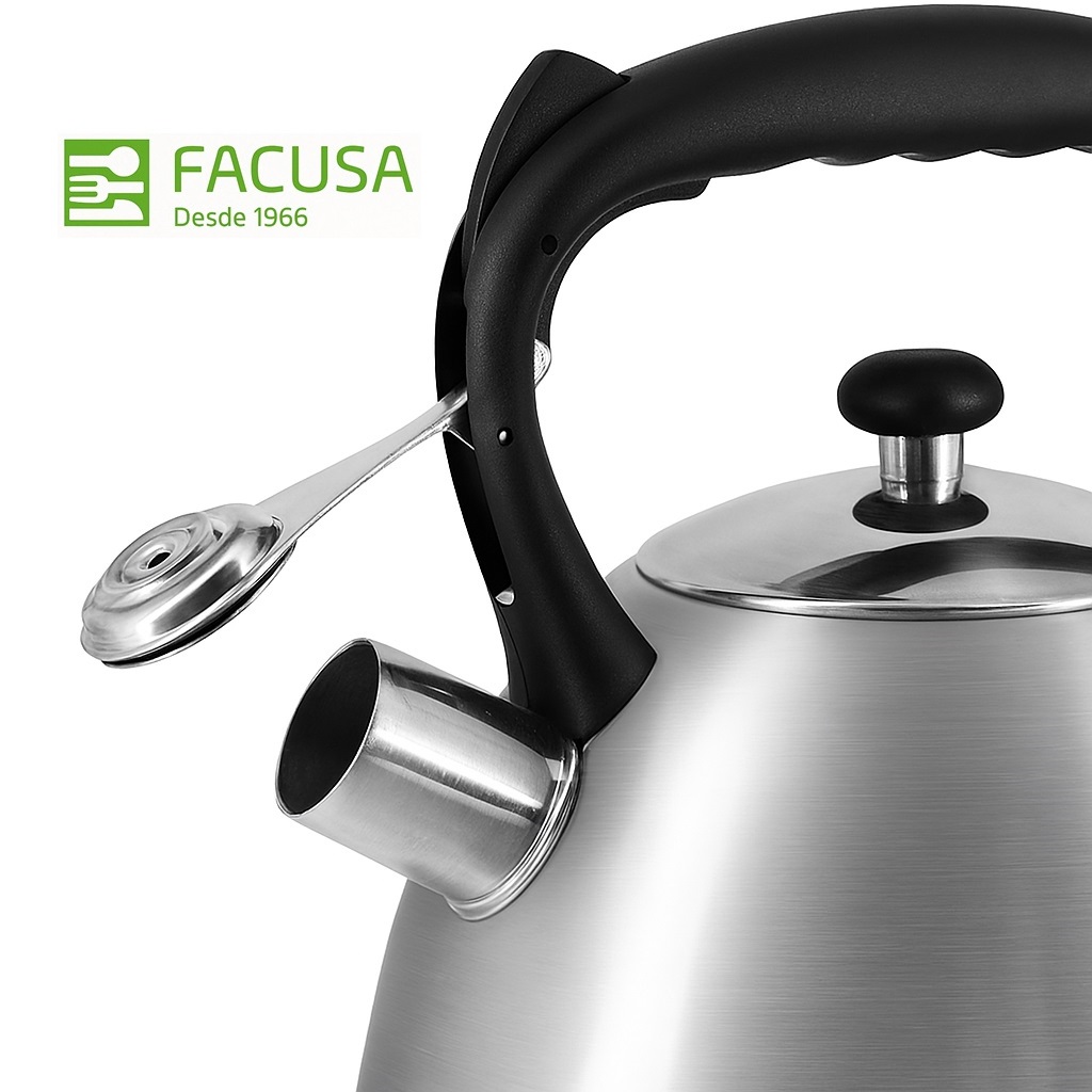 TETERA FACUSA DE 3 LITROS CON SILBADOR FACUSA - 3