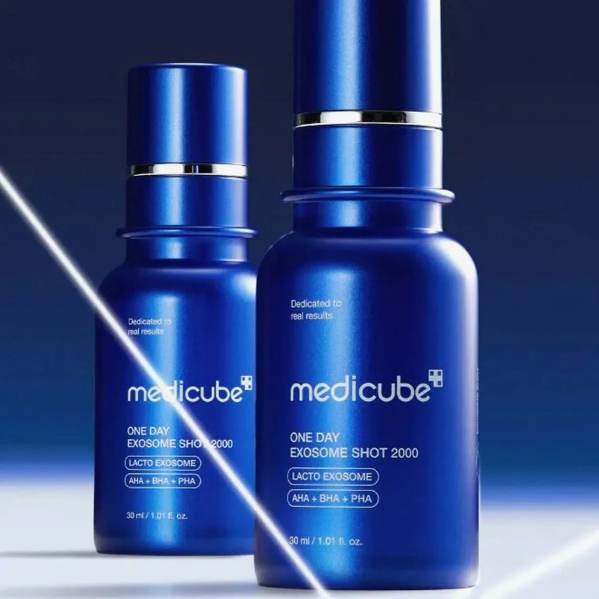 MEDICUBE SERUM ONE DAY EXOSOME SHOT PORE AMPOULE 2000 30ML MICROAGUJAS - 2