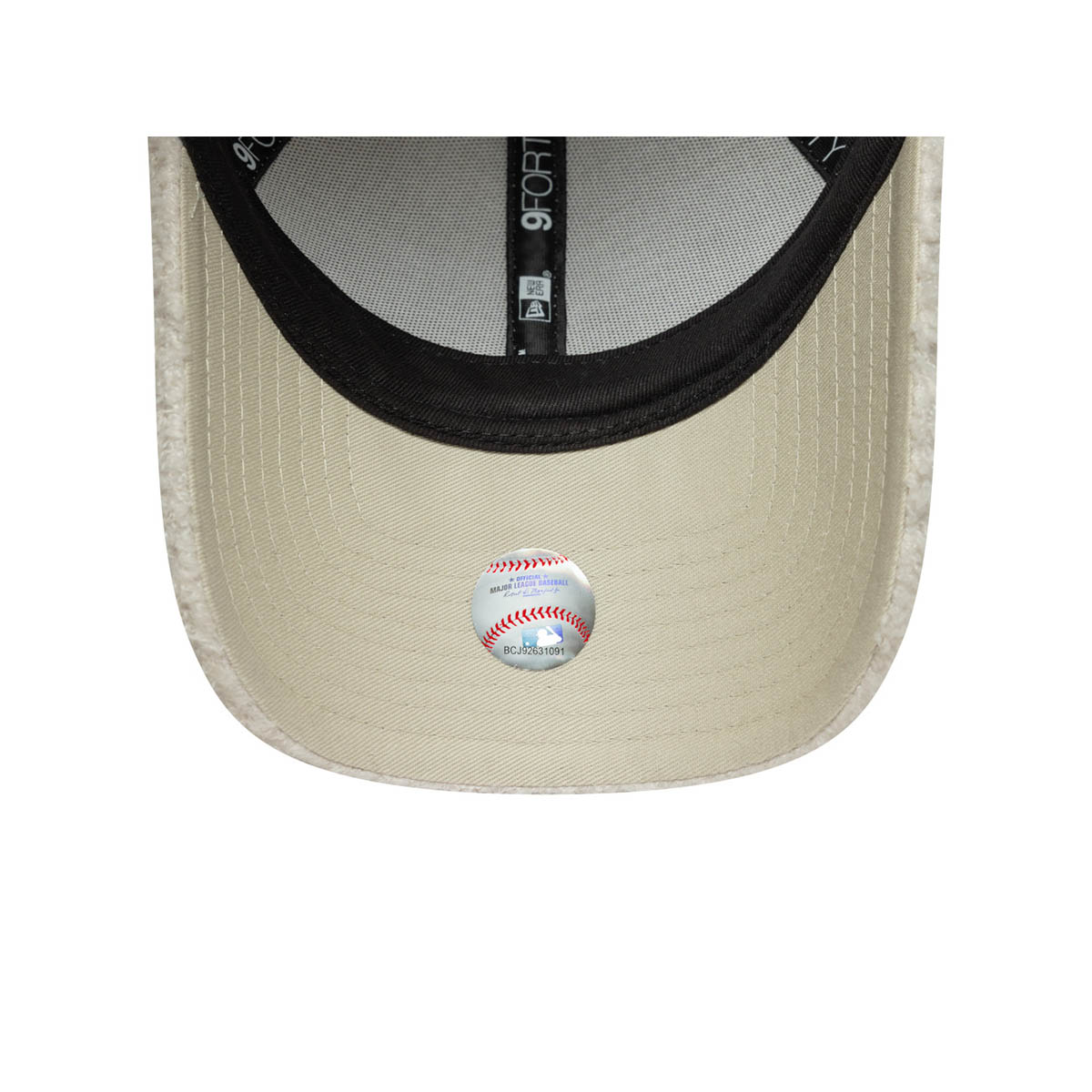 GORRA 9FORTY MLB NEW YORK YANKEES BORG LIGHT BEIGE - 5