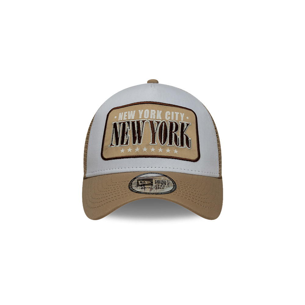 GORRA 9FORTY NEW ERA PATCH TRUCKER BEIGE - 4