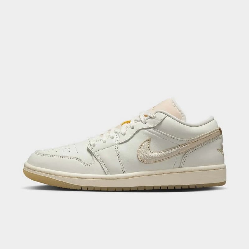 ZAPATILLAS NIKE AIR JORDAN 1 LOW SE HV5157-100 MUJER - 1