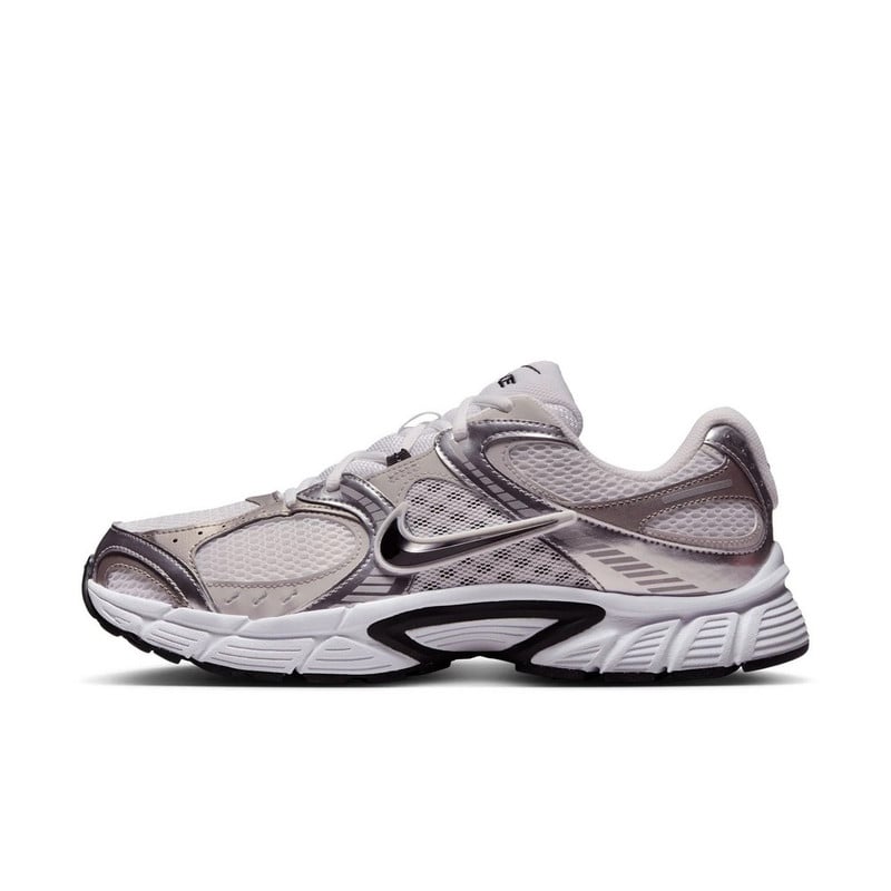 ZAPATILLAS NIKE V5 RNR HJ5228-104 HOMBRE - 1