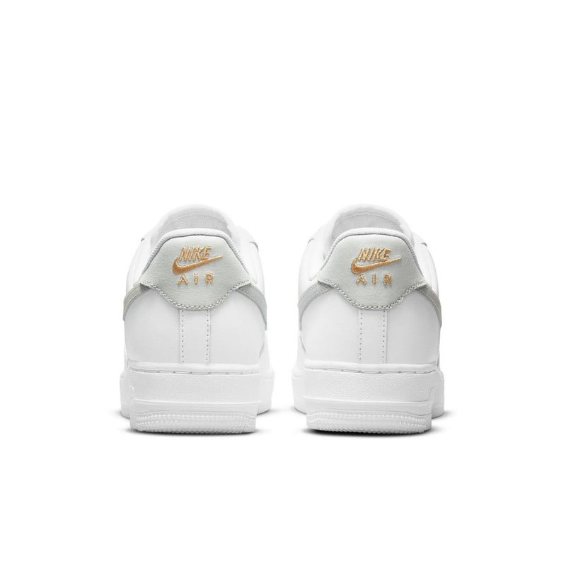 ZAPATILLAS NIKE AIR FORCE 1 '07 ESSENTIAL CZ0270-106 MUJER - 5