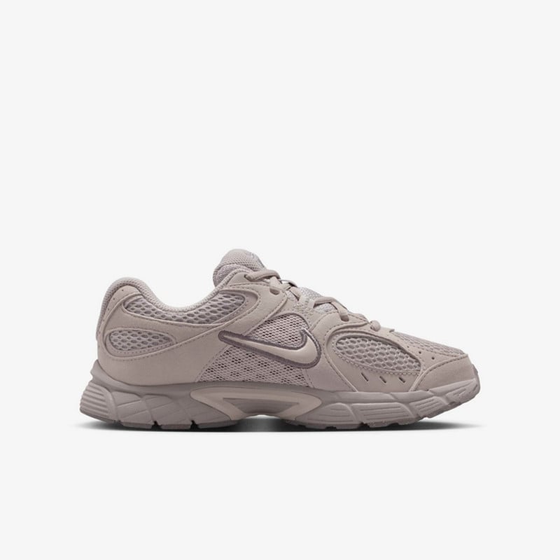 ZAPATILLAS NIKE V5 RNR IO1644-201 MUJER - 2