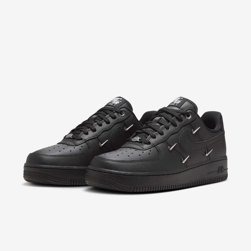 ZAPATILLAS NIKE AIR FORCE 1 ’07 LX HQ1180-001 MUJER - 3