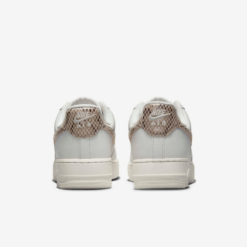 ZAPATILLAS NIKE AIR FORCE 1 '07 DD8959-002 MUJER - 5