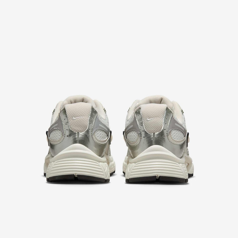 ZAPATILLAS NIKE V5 RNR HQ7901-104 MUJER - 5