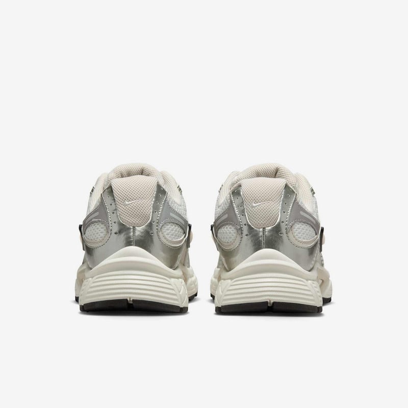 ZAPATILLAS NIKE V5 RNR HQ7901-104 MUJER - 5