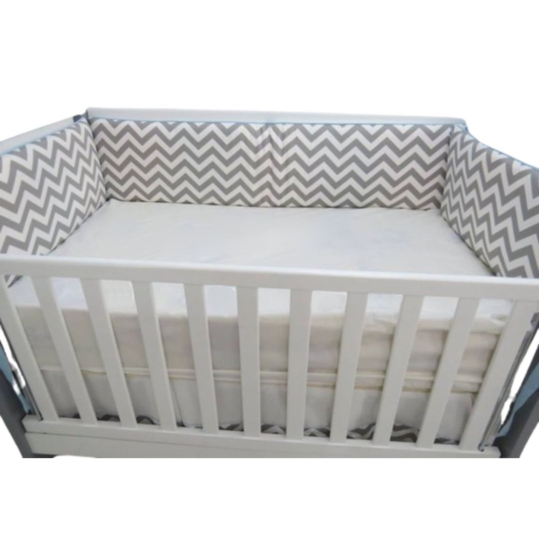 PROTECTORES CUNA BABYTU BLANCO LATERALES PARACHOQUES DISEÑO ZIG ZAG - 2