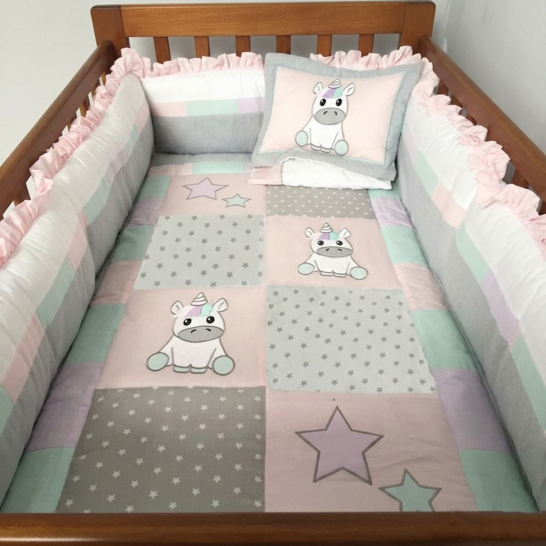 SET CUNA BABYTU ALGODÓN ROSADO BORDADO ESTANDAR DISEÑO UNICORNIO - 3