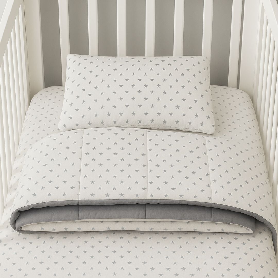 EDREDÓN BABYTU GRIS CUNA ESTANDAR DISEÑO ESTRELLITAS PLOMAS - 3