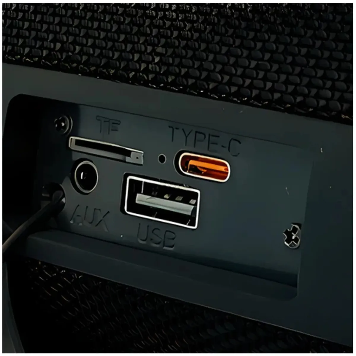 LIDIMI LD-S606 – PARLANTE BLUETOOTH 30W EXTRA BASS CON USB, FM Y DISEÑO COMPACTO PORTÁTIL - 4