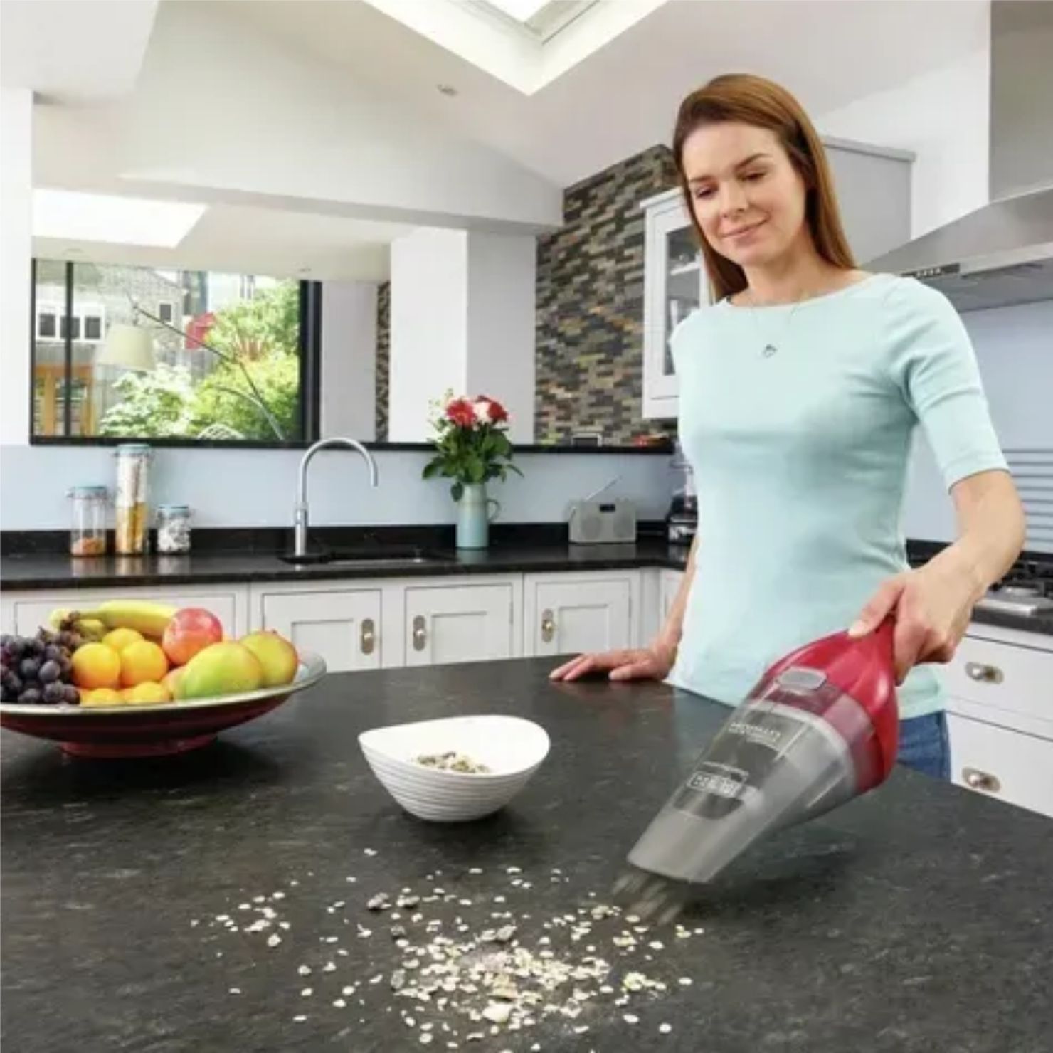 ASPIRADORA PORTÁTIL BLACK AND DECKER HNVC115J06-B2C CON FILTRO LAVABLE - 4