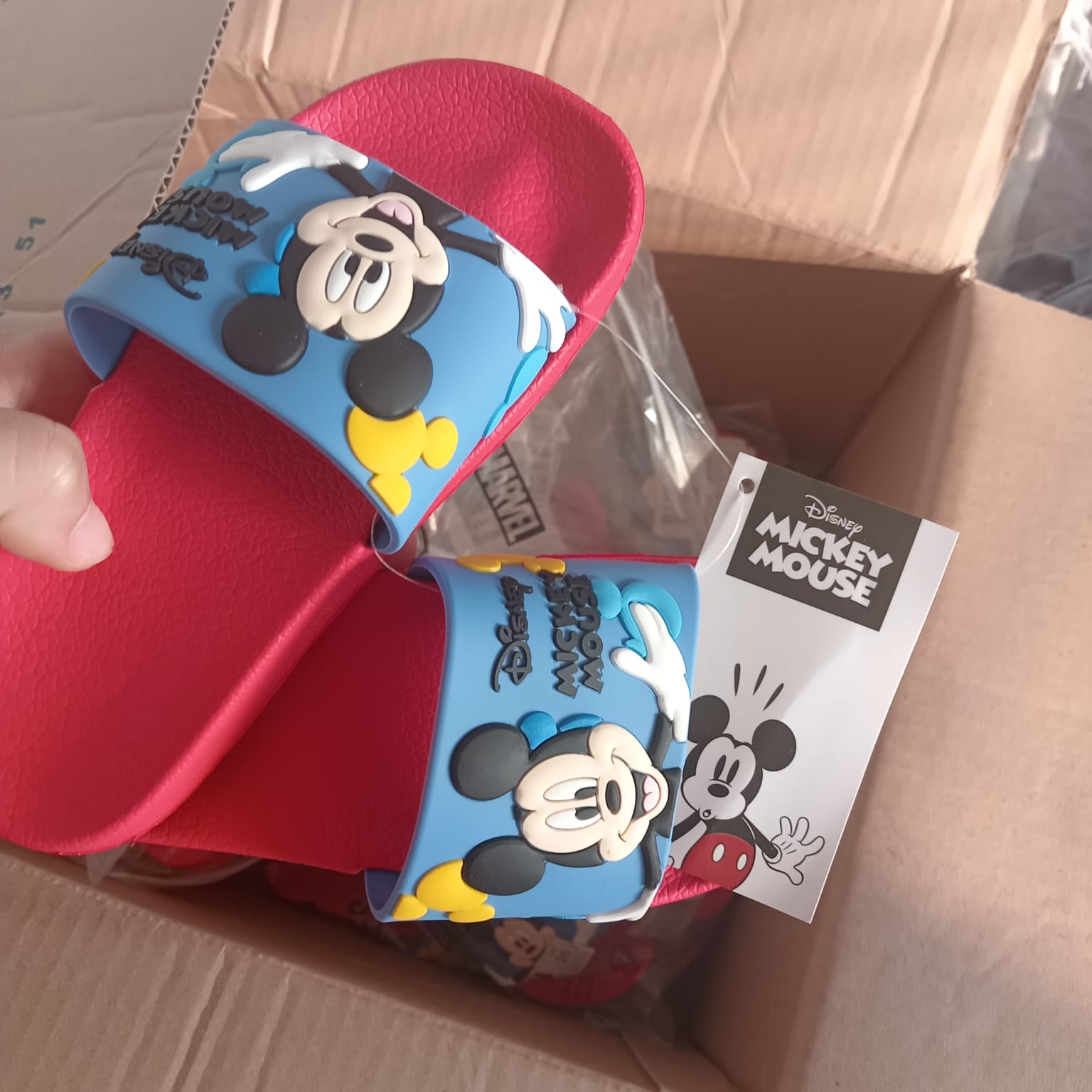 SANDALIAS INFANTILES CON DISEÑO DE PERSONAJE ANIMADO - 1