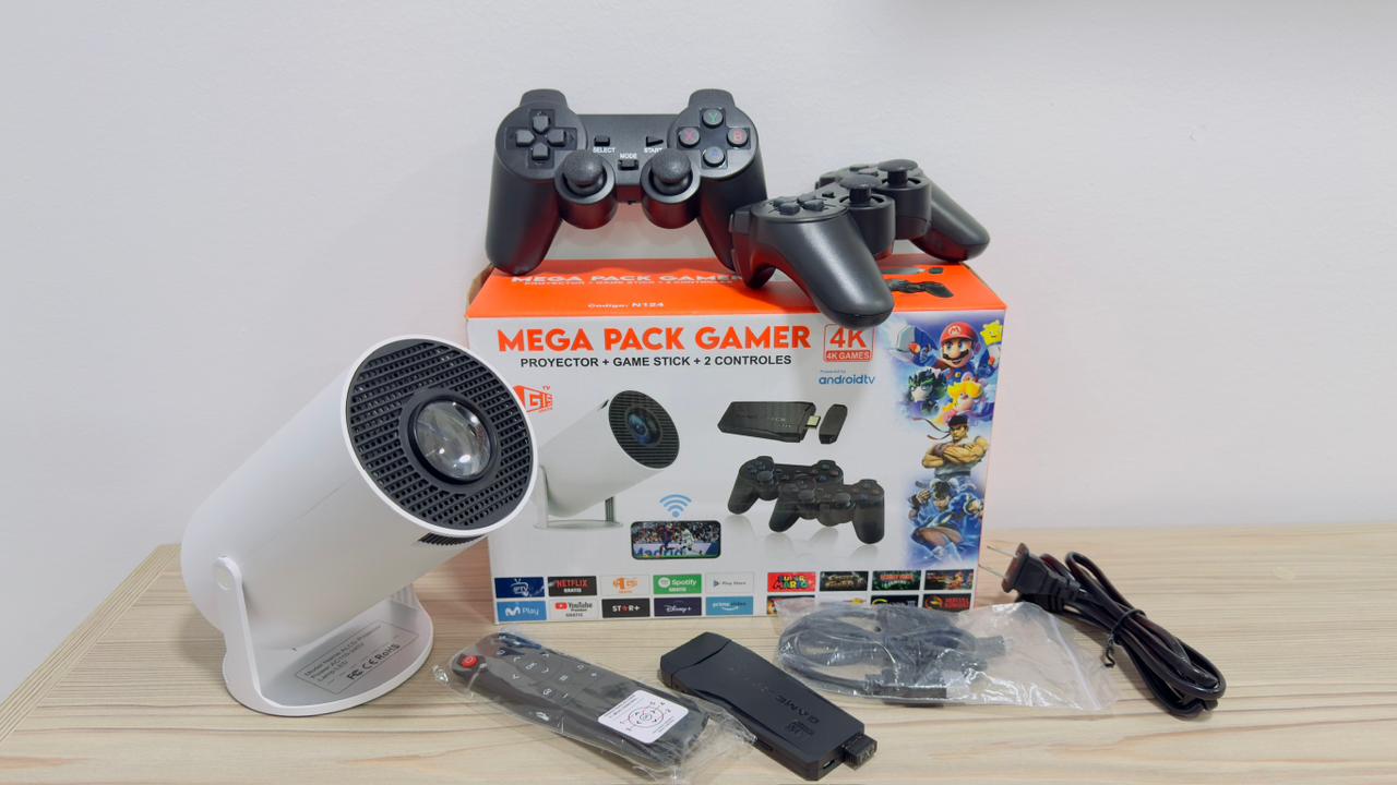 PACK GAMER 4K PROYECTOR + GAME STICK+ 2 MANDOS- - 1