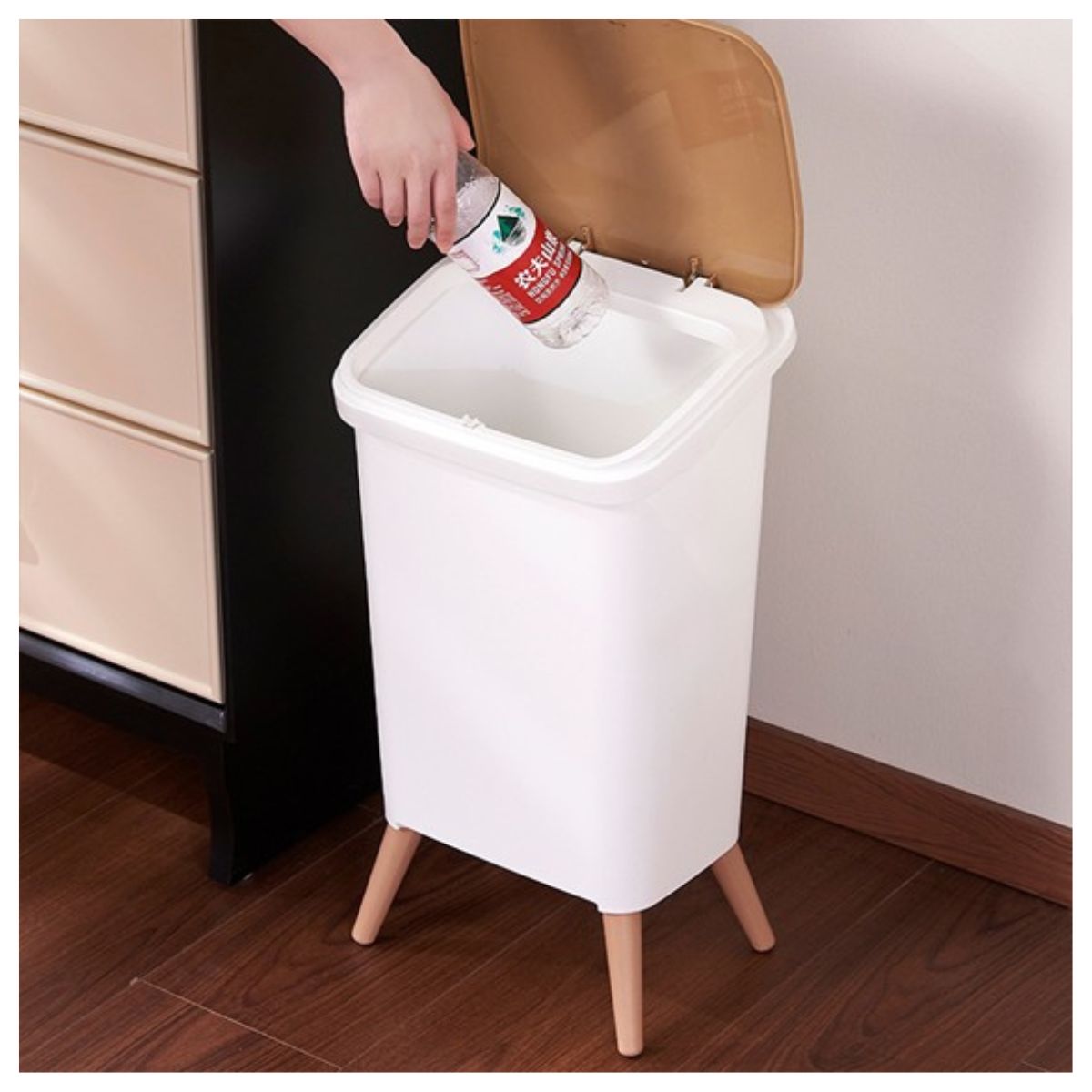 PAPELERA TACHO TAPA INCLINADA LI2 - 6