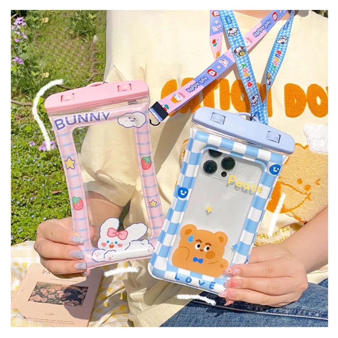 PACK 2 FUNDA PROTECTOR ACUÁTICA IMPERMEABLE PARA CELULARES KAWAII - 1