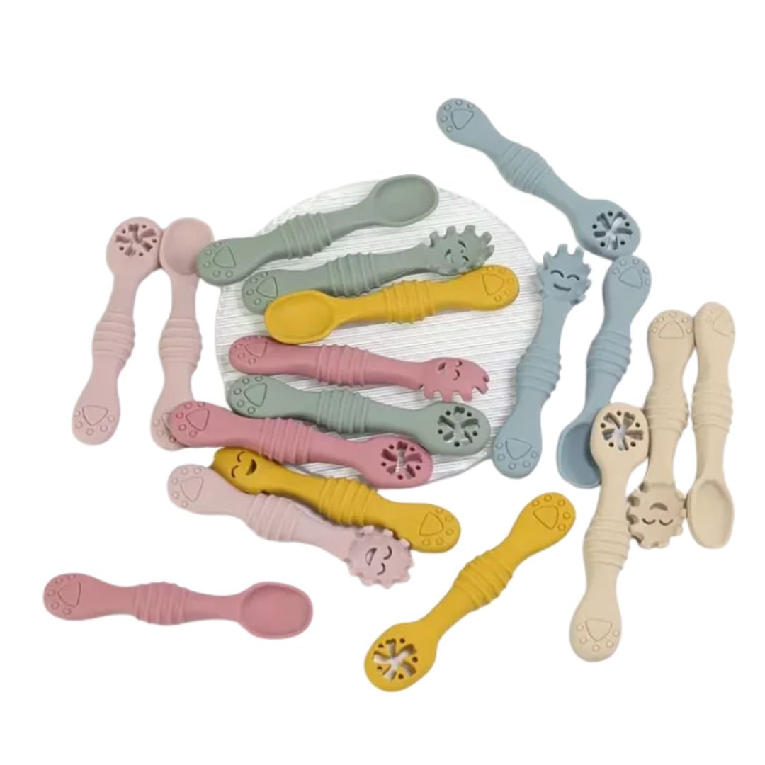 SET DE CUCHARAS DE SILICONA PARA BEBÉ – PACK X3 CON ESTUCHE | NIÑO - 2