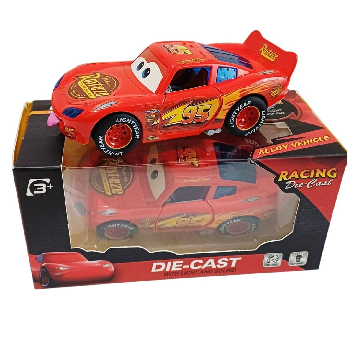 JUGUETE AUTO DE METAL RAYO MCQUEEN LUZ Y SONIDO CON FRICCION COLECCION CARS PARA NIÑOS - 4