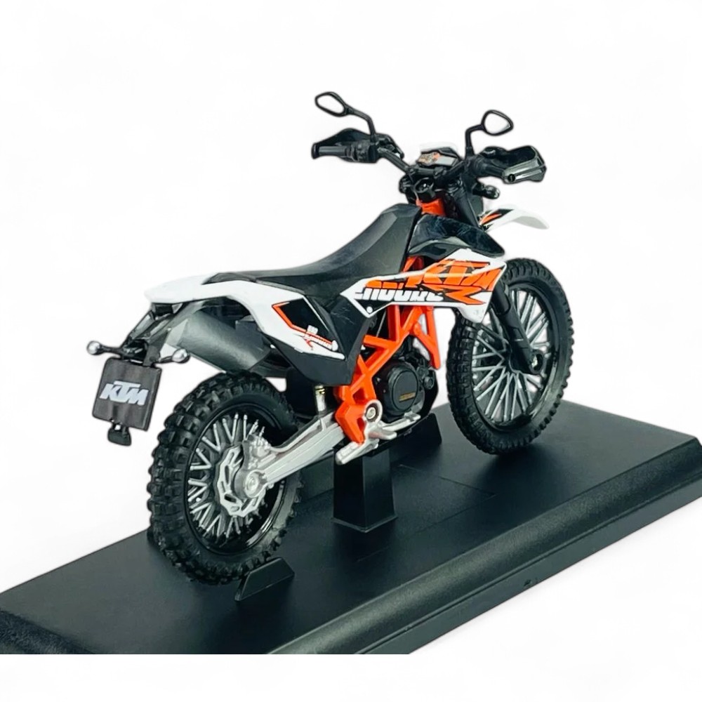 KTM 690 ENDURO R 1/18 - 2