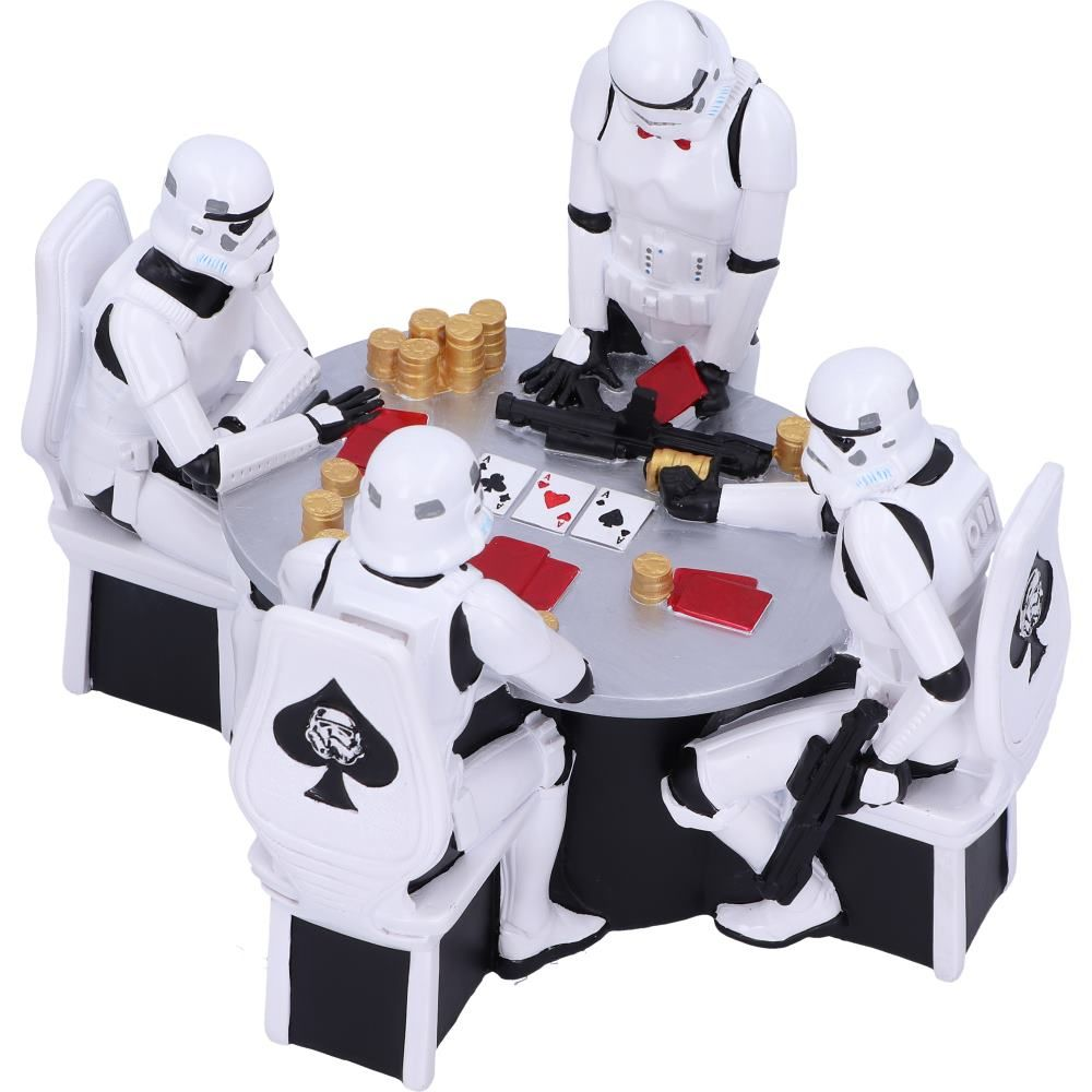 STORMTROOPER POKER FACE DIORAMA - 5