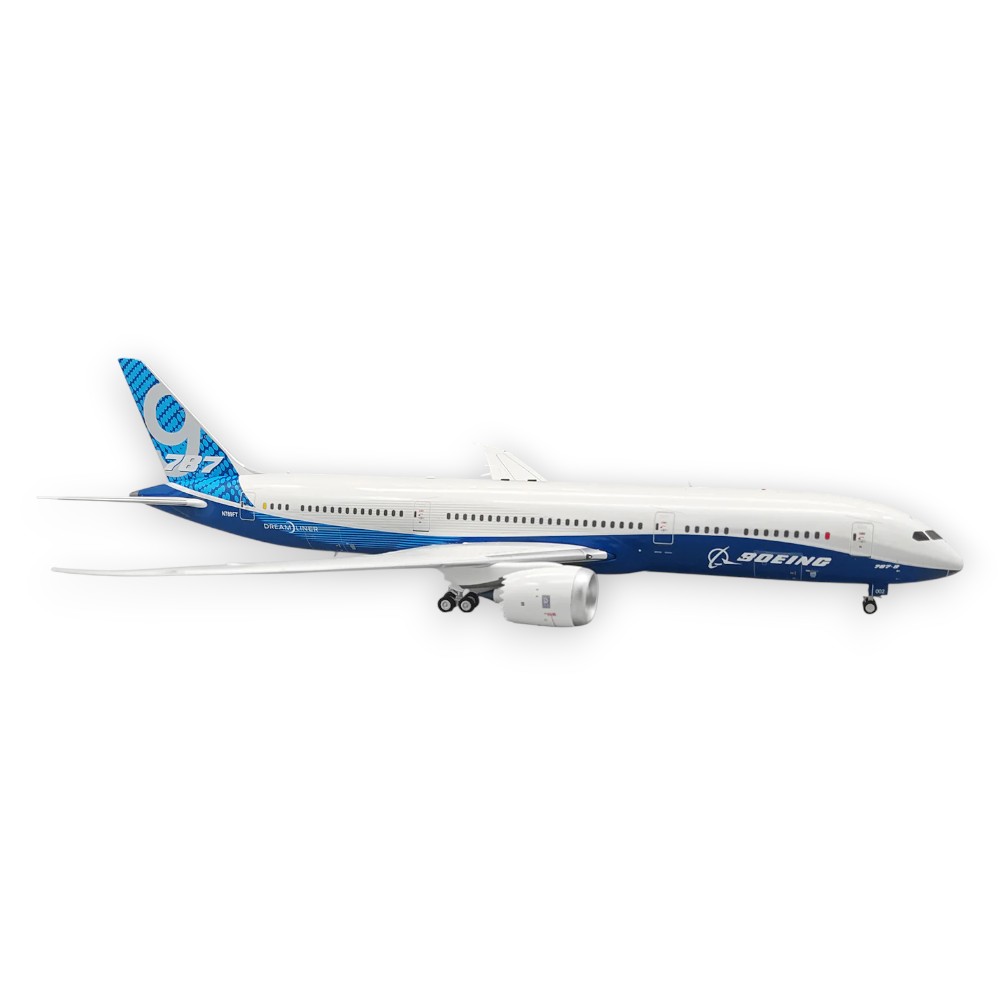BOEING 787-9 DREAMLINER - BOEING HOUSE 1/200 - 2