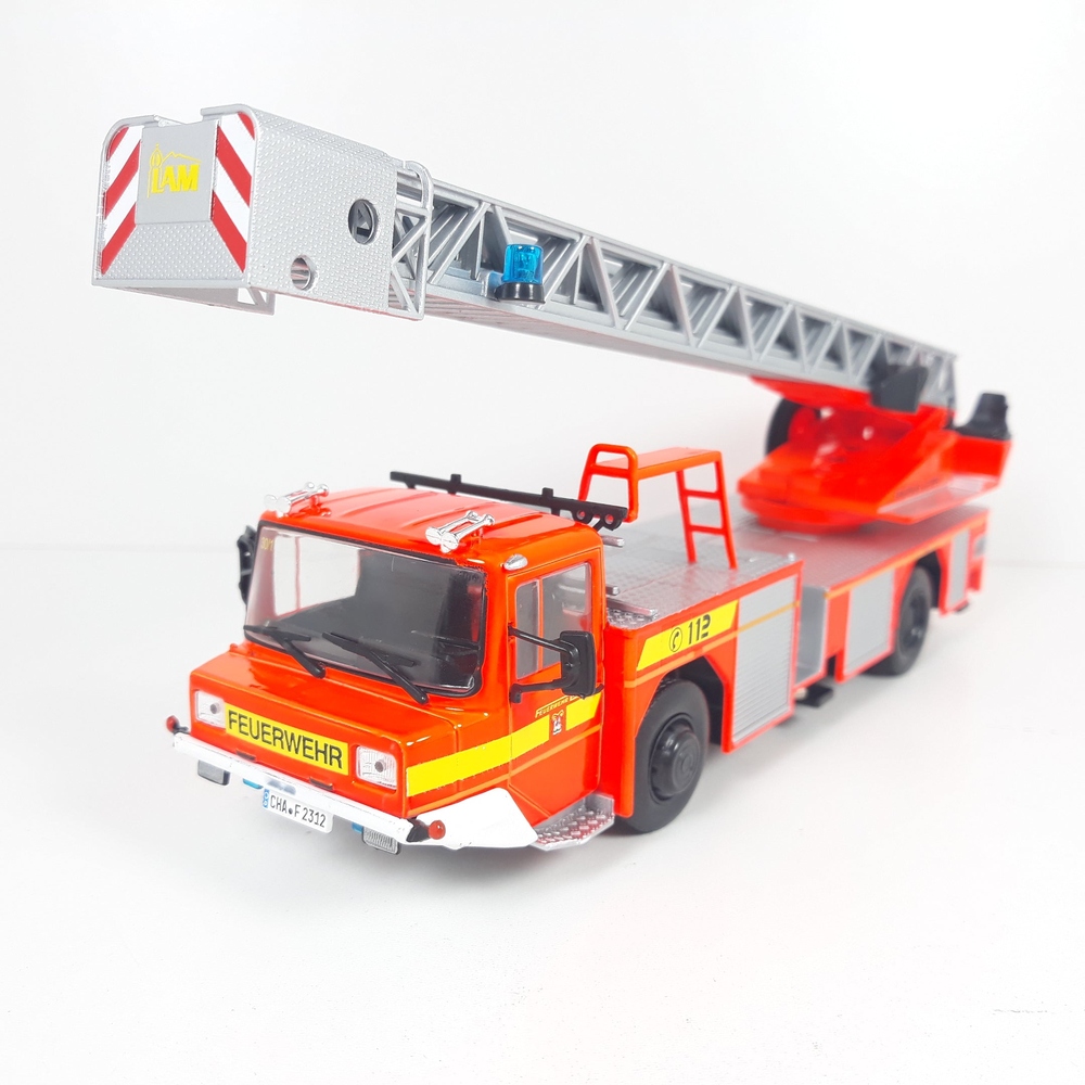 IVECO MAGIRUS DLA-K-23-12 LADDER TRUCK (GERMANY 2003) 1/43 - 1
